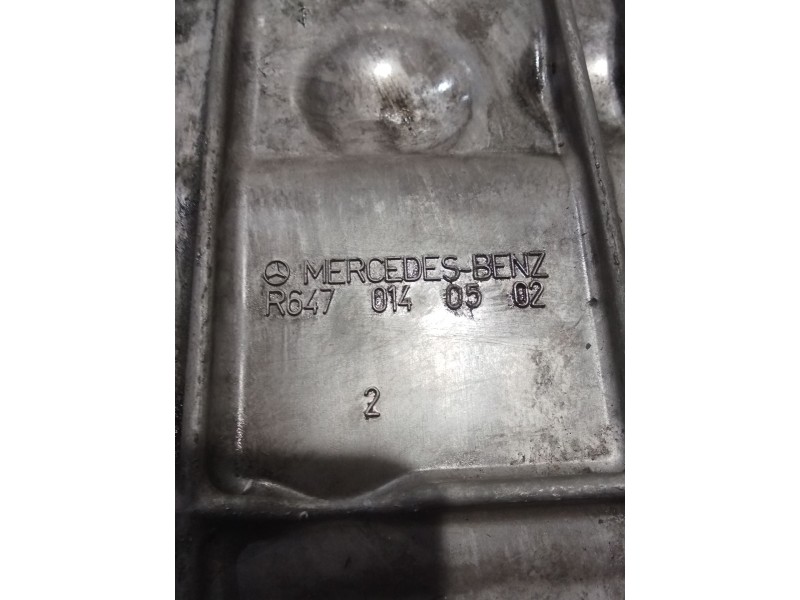 Recambio de carter para mercedes-benz clase e (w211) e 270 cdi (211.016) referencia OEM IAM R6470140502  
