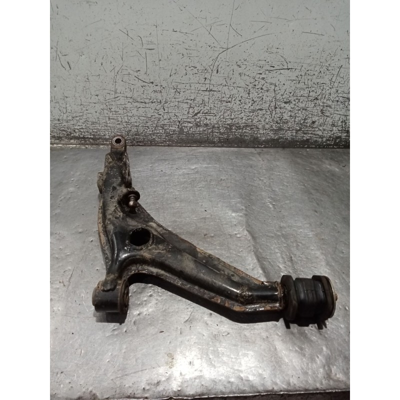 Recambio de brazo suspension inferior delantero derecho para honda cr-v i (rd) 2.0 16v 4wd (rd1, rd3) referencia OEM IAM   96