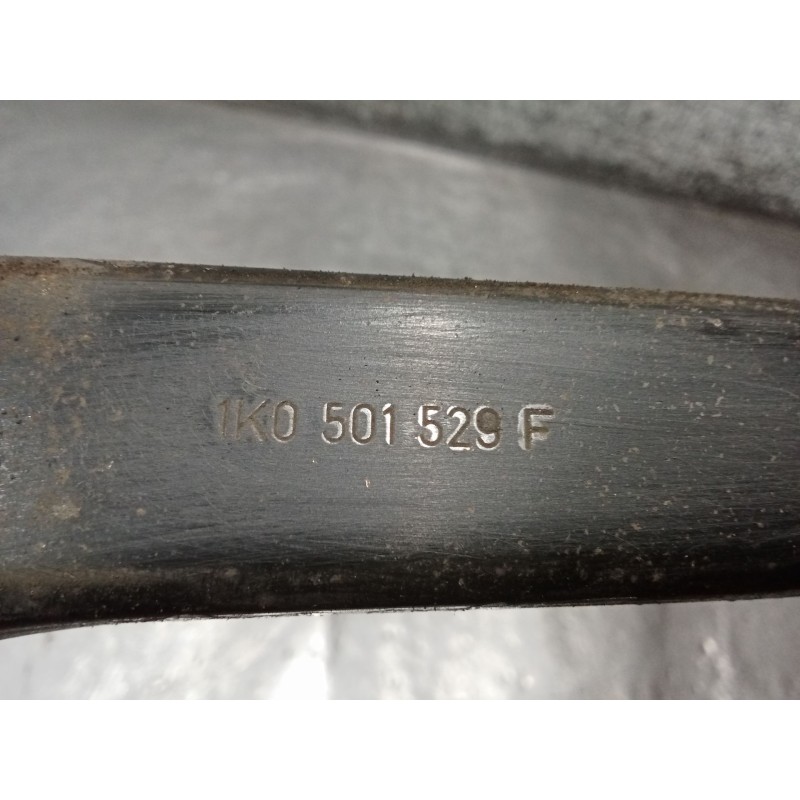 Recambio de brazo suspension inferior trasero izquierdo para audi a3 (8p1) 2.0 tdi 16v referencia OEM IAM 1K0501529F  ANTERIOR