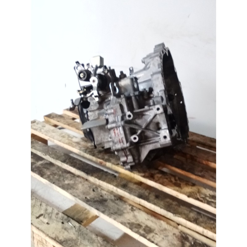 Recambio de caja cambios para toyota avensis sedán (_t25_) 2.0 d-4d (cdt250_) referencia OEM IAM  5V 