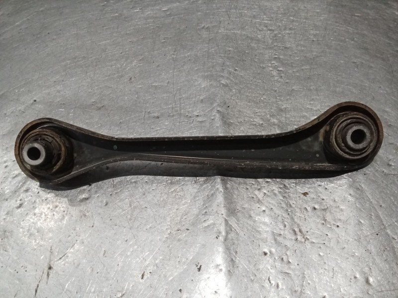 Recambio de brazo suspension inferior trasero derecho para audi a3 (8p1) 2.0 tdi 16v referencia OEM IAM 1K0501530C  ANTERIOR