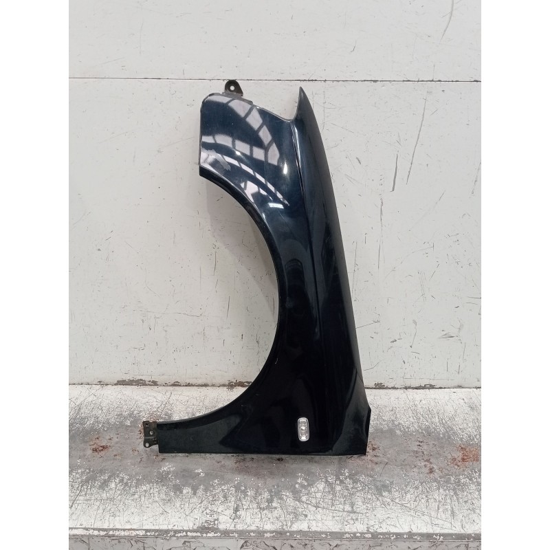 Recambio de aleta delantera izquierda para audi a4 b7 avant (8ed) 1.8 t quattro referencia OEM IAM   2005