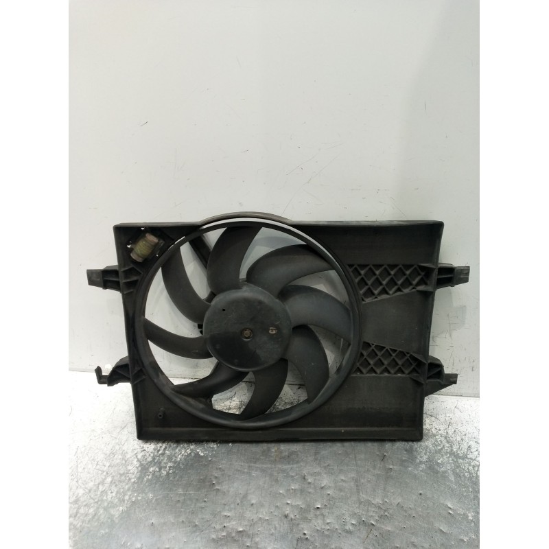 Recambio de electroventilador para ford fiesta v (jh_, jd_) 1.6 16v referencia OEM IAM 8240367  2002