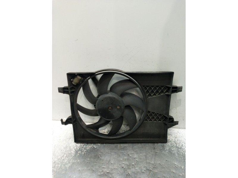 Recambio de electroventilador para ford fiesta v (jh_, jd_) 1.6 16v referencia OEM IAM 8240367  2002