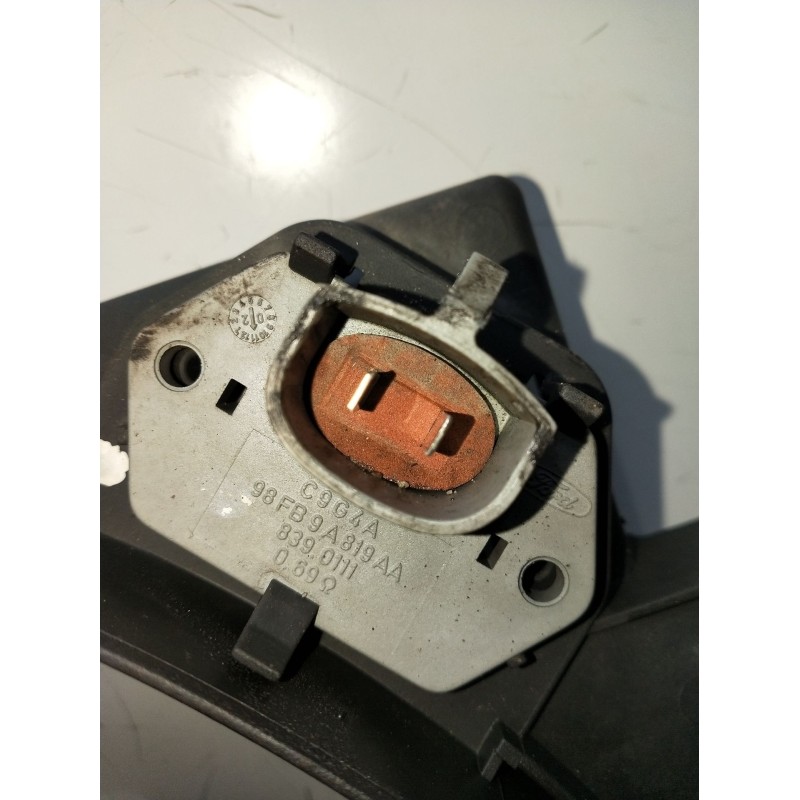 Recambio de electroventilador para ford fiesta v (jh_, jd_) 1.6 16v referencia OEM IAM 8240367  2002