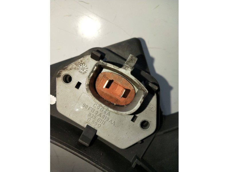 Recambio de electroventilador para ford fiesta v (jh_, jd_) 1.6 16v referencia OEM IAM 8240367  2002