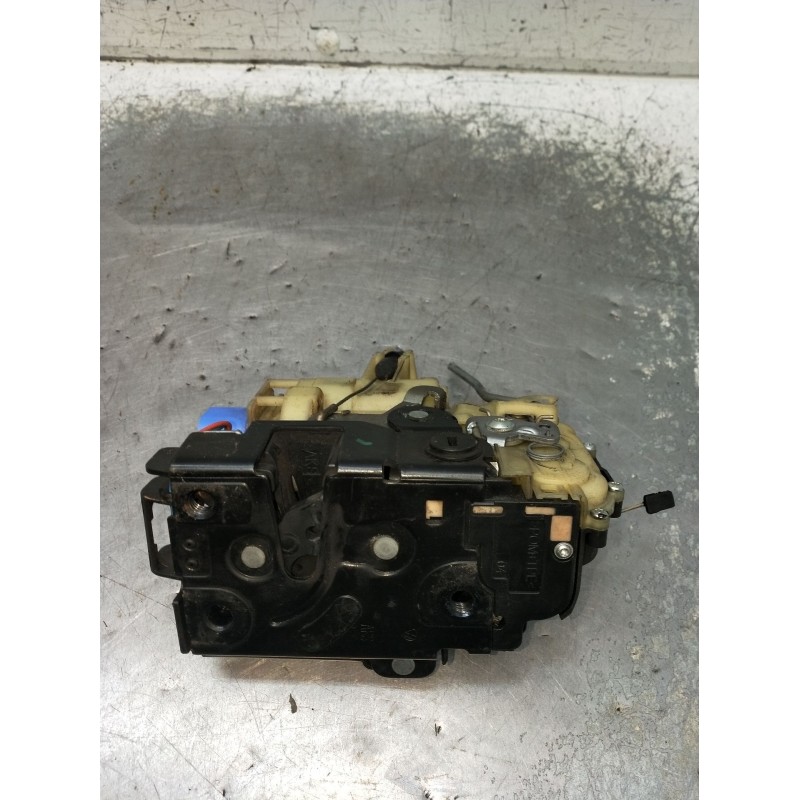 Recambio de motor cierre centralizado trasero derecho para volkswagen passat b5.5 (3b3) 1.9 tdi referencia OEM IAM 991993300 5P 