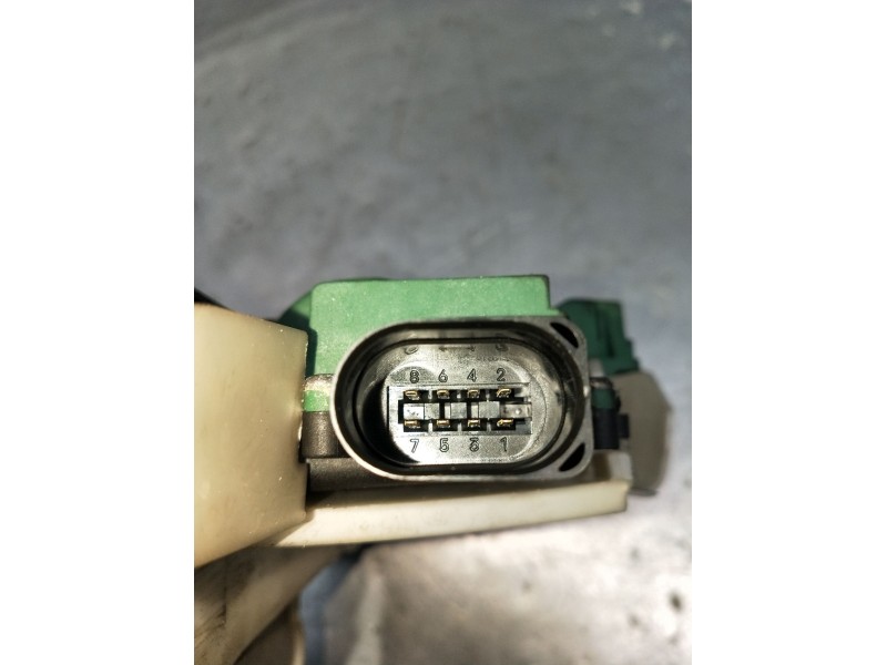 Recambio de motor cierre centralizado delantero izquierdo para volkswagen passat b5.5 (3b3) 1.9 tdi referencia OEM IAM  5P 2001