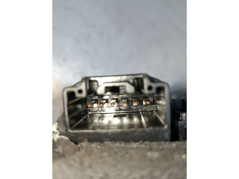 Recambio de motor cierre centralizado delantero izquierdo para mazda mx-5 (nc) 1.8 roadster coupe active+ (93kw) referencia OEM 