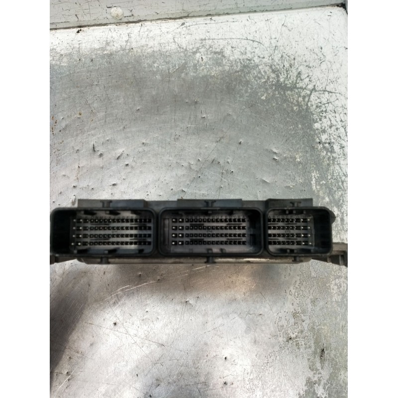 Recambio de centralita motor uce para dacia sandero ii (b8_) 1.5 dci referencia OEM IAM 0281032811 237106319R 1039S92503 2012