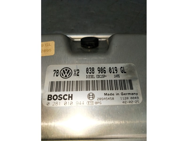 Recambio de centralita motor uce para volkswagen passat b5.5 (3b3) 1.9 tdi referencia OEM IAM 0281010944 038906019GL EDC15P 2001