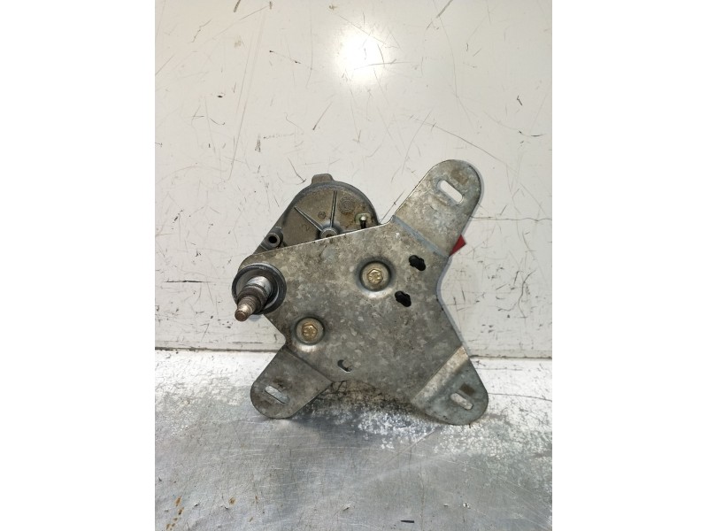 Recambio de motor limpia trasero para peugeot 309 ii (3c, 3a) 1.4 referencia OEM IAM 9603403280  1990