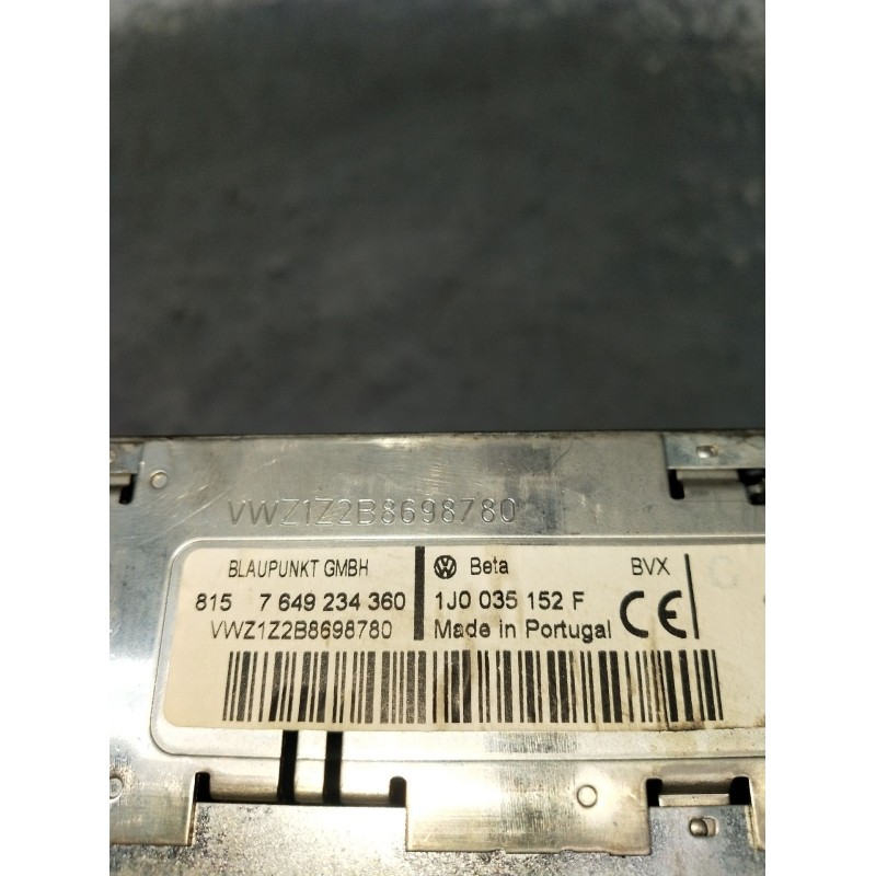 Recambio de sistema audio / radio cd para volkswagen passat b5.5 (3b3) 1.9 tdi referencia OEM IAM 1J0035152F 8157649234390 2001