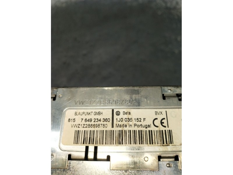Recambio de sistema audio / radio cd para volkswagen passat b5.5 (3b3) 1.9 tdi referencia OEM IAM 1J0035152F 8157649234390 2001