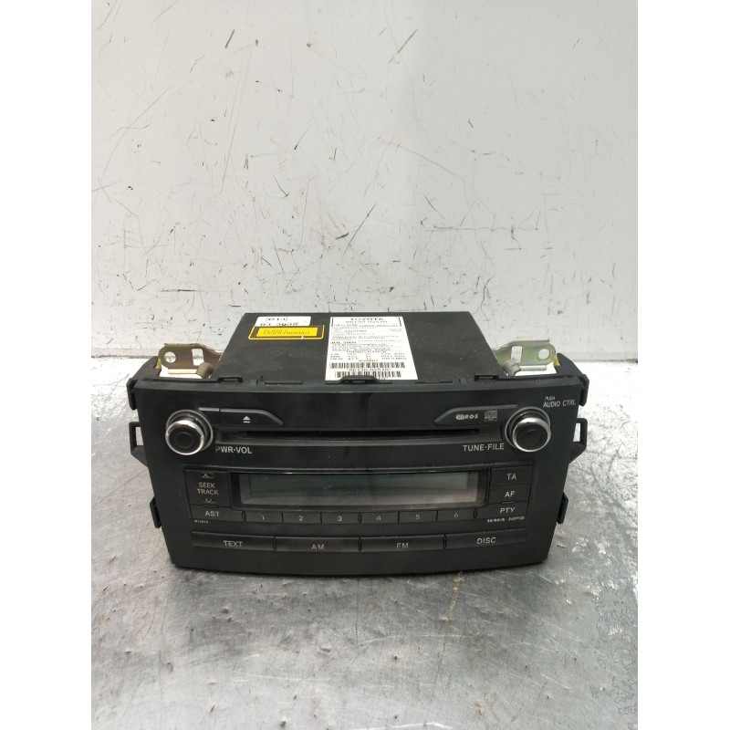 Recambio de sistema audio / radio cd para toyota auris (_e15_) 1.4 d-4d (nde150_) referencia OEM IAM 8612002510 1220008890C101 2