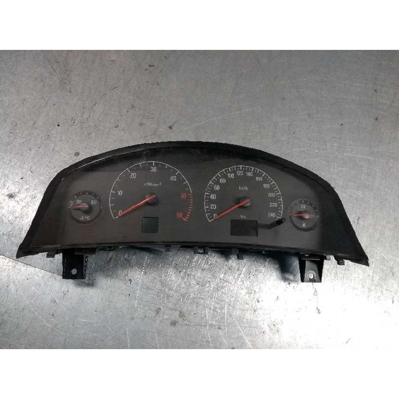Recambio de cuadro instrumentos para opel vectra c berlina 2.0 dti referencia OEM IAM 110080123039 13140890RK 