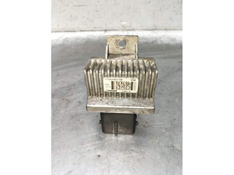 Recambio de caja precalentamiento para dacia sandero ii (b8_) 1.5 dci referencia OEM IAM 110678071R  2012