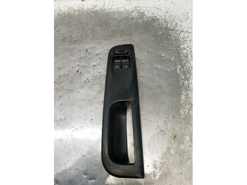 Recambio de mando elevalunas delantero izquierdo para volkswagen passat b5.5 (3b3) 1.9 tdi referencia OEM IAM BK71J3959857B 4P 2
