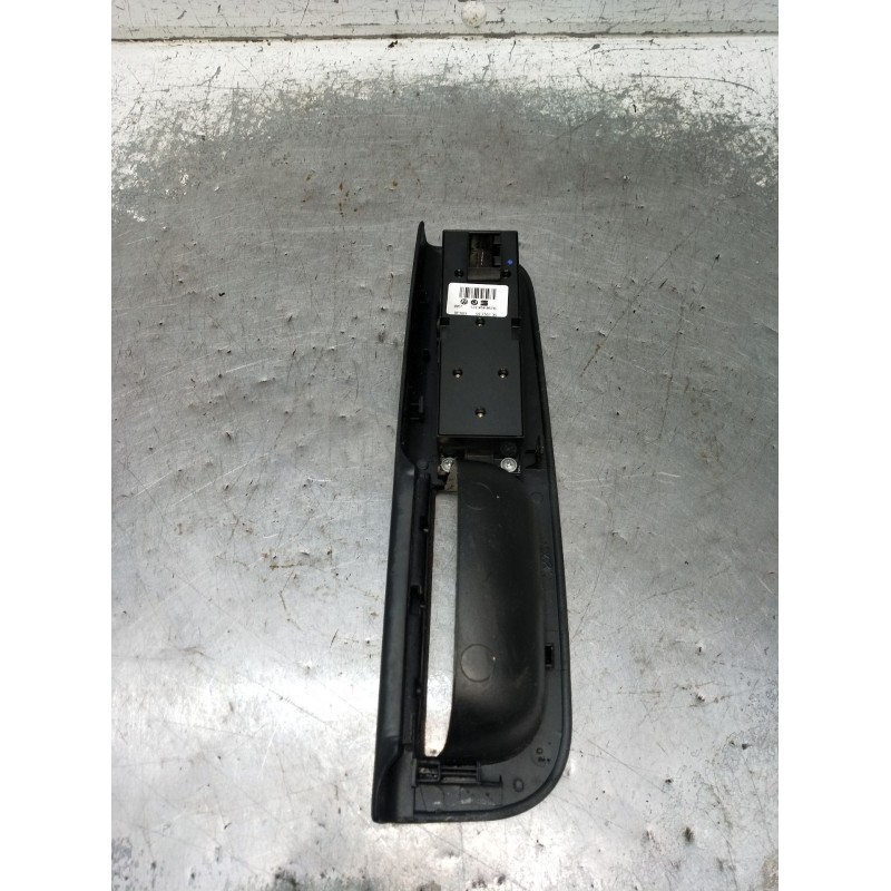 Recambio de mando elevalunas delantero izquierdo para volkswagen passat b5.5 (3b3) 1.9 tdi referencia OEM IAM BK71J3959857B 4P 2