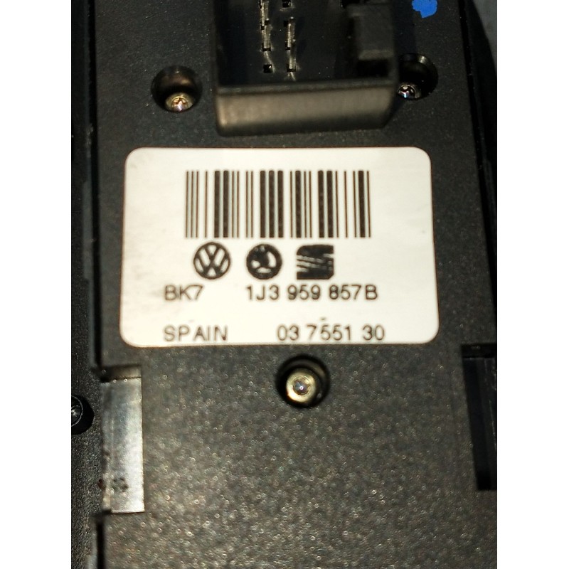 Recambio de mando elevalunas delantero izquierdo para volkswagen passat b5.5 (3b3) 1.9 tdi referencia OEM IAM BK71J3959857B 4P 2