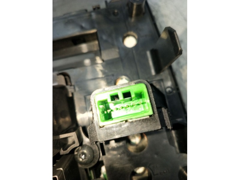 Recambio de mando multifuncion para volvo xc90 i (275) d5 awd referencia OEM IAM 30732642 MA12110 SN134420 2006