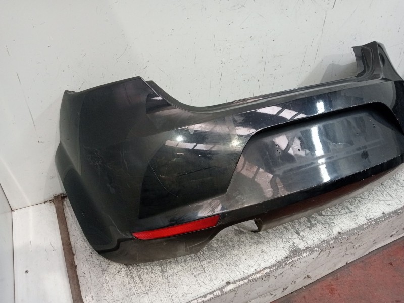 Recambio de paragolpes trasero para seat leon (1p1) 2.0 tdi 16v referencia OEM IAM   2005