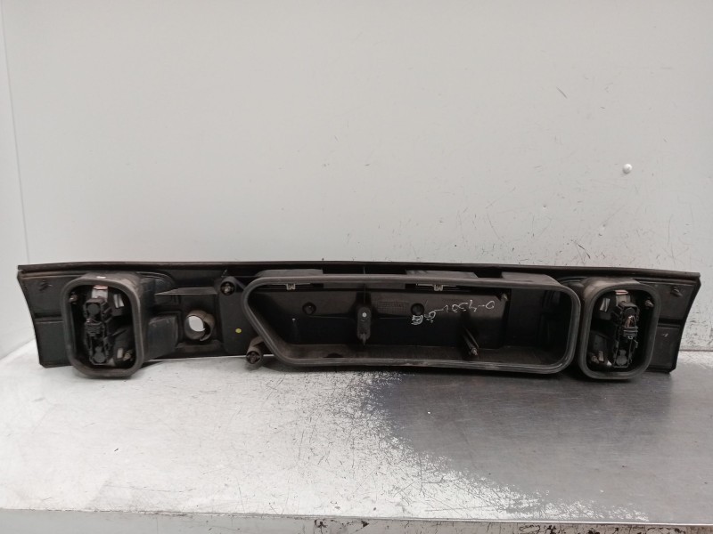 Recambio de portamatriculas para renault laguna i (b56_, 556_) 2.2 dt (b569) referencia OEM IAM  VER FOTOS 