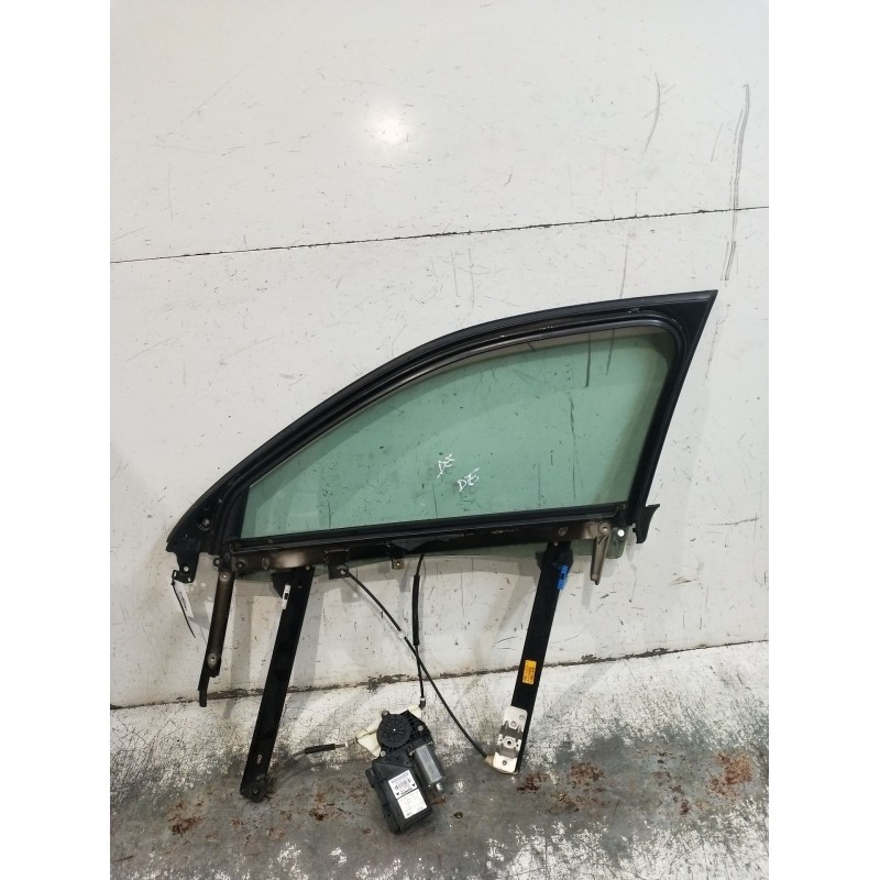 Recambio de elevalunas delantero izquierdo para audi a4 b6 (8e2) 1.8 t referencia OEM IAM 0130821764 4P 2001