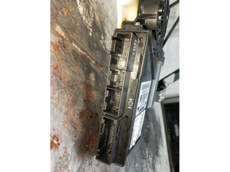 Recambio de elevalunas delantero izquierdo para audi a4 b6 (8e2) 1.8 t referencia OEM IAM 0130821764 4P 2001