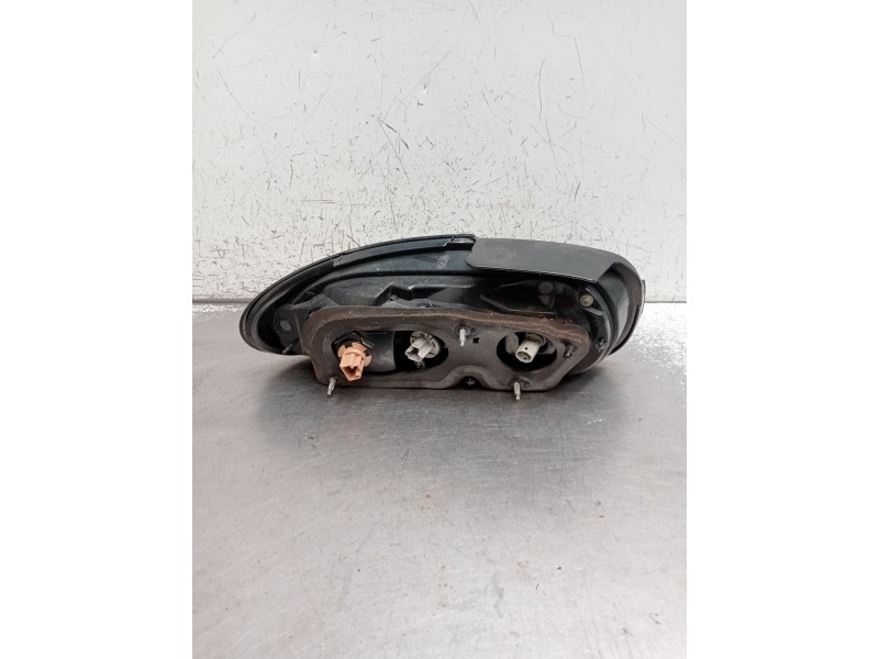 Recambio de piloto trasero derecho para mazda mx-5 (nc) 1.8 roadster coupe active+ (93kw) referencia OEM IAM NF7951150 22061384 