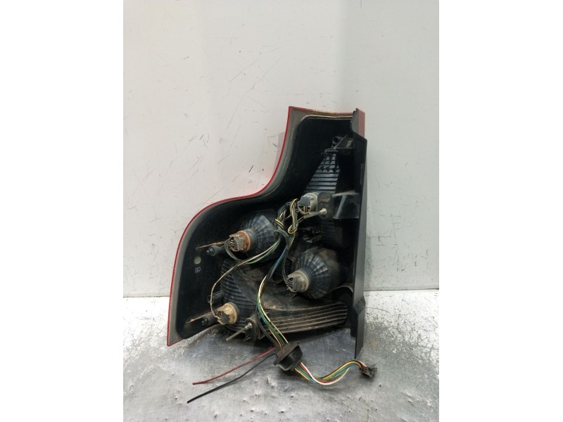 Recambio de piloto trasero derecho para volvo xc90 i (275) d5 awd referencia OEM IAM   2006