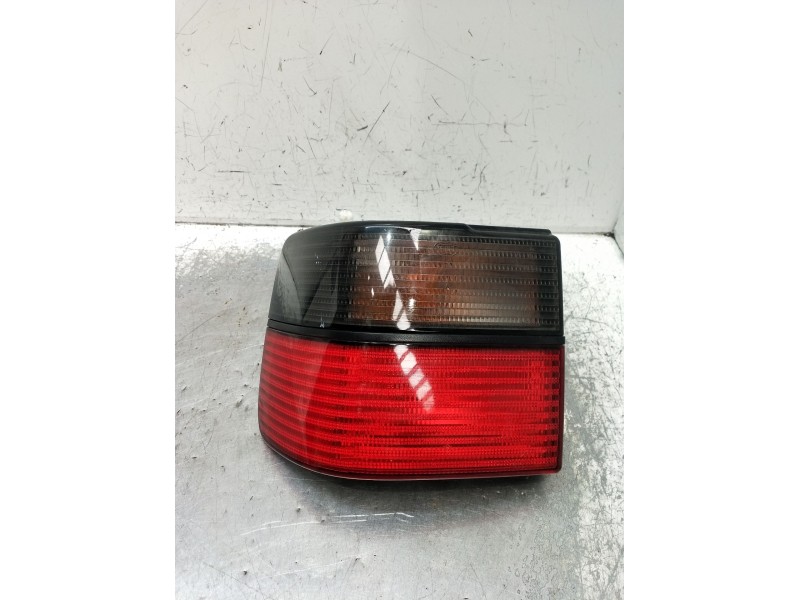 Recambio de piloto trasero izquierdo para volkswagen vento (1h2) 1.9 d referencia OEM IAM   1991