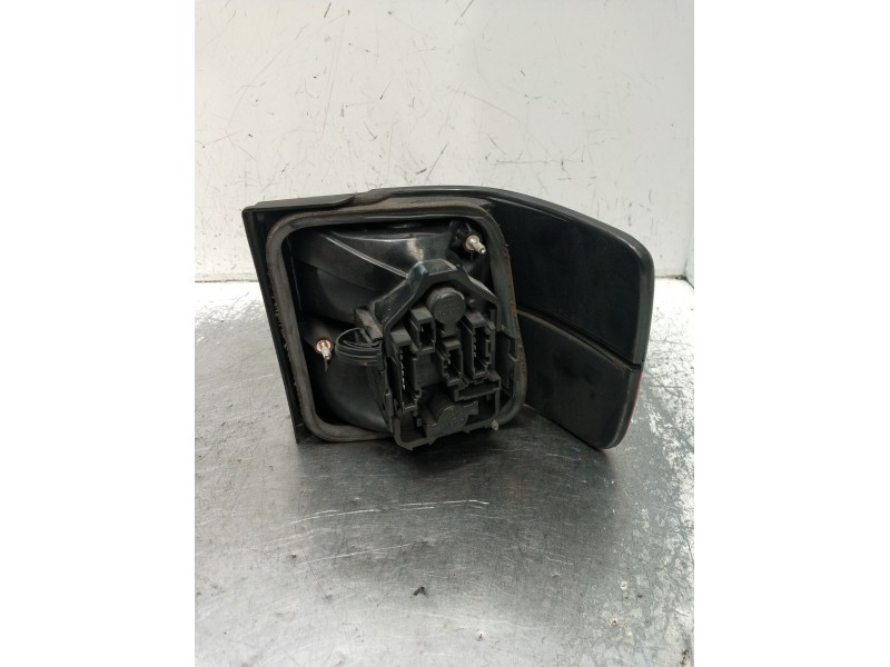 Recambio de piloto trasero izquierdo para volkswagen vento (1h2) 1.9 d referencia OEM IAM   1991