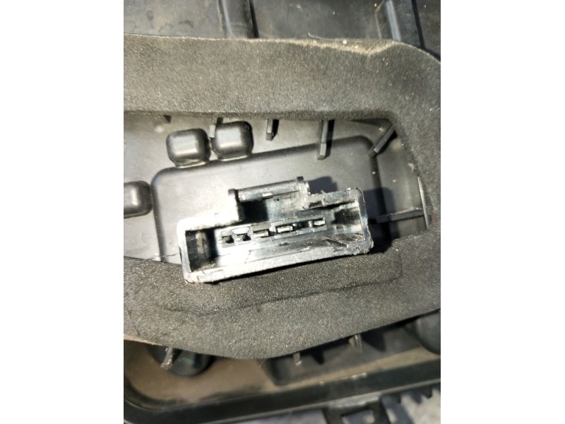 Recambio de piloto trasero izquierdo para dacia sandero ii (b8_) 1.5 dci referencia OEM IAM   2012