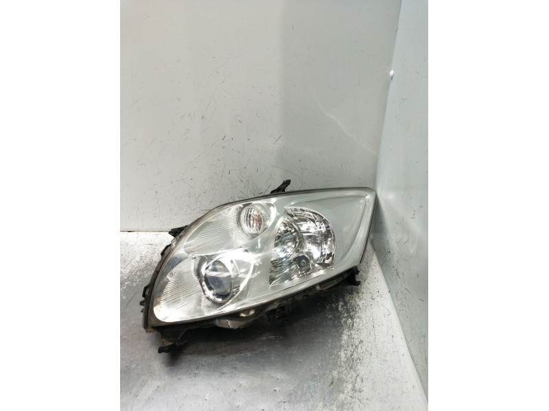 Recambio de faro izquierdo para toyota auris (_e15_) 1.4 d-4d (nde150_) referencia OEM IAM 811502460 VER FOTOS 89901944 2006
