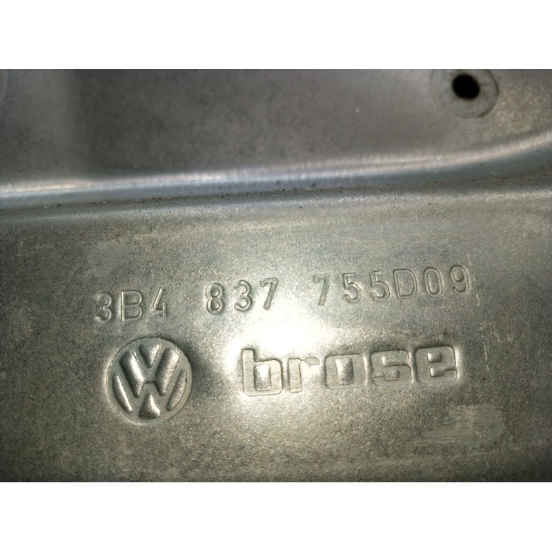 Recambio de elevalunas delantero izquierdo para volkswagen passat b5.5 (3b3) 1.9 tdi referencia OEM IAM 3B4837755D09 4P 2001