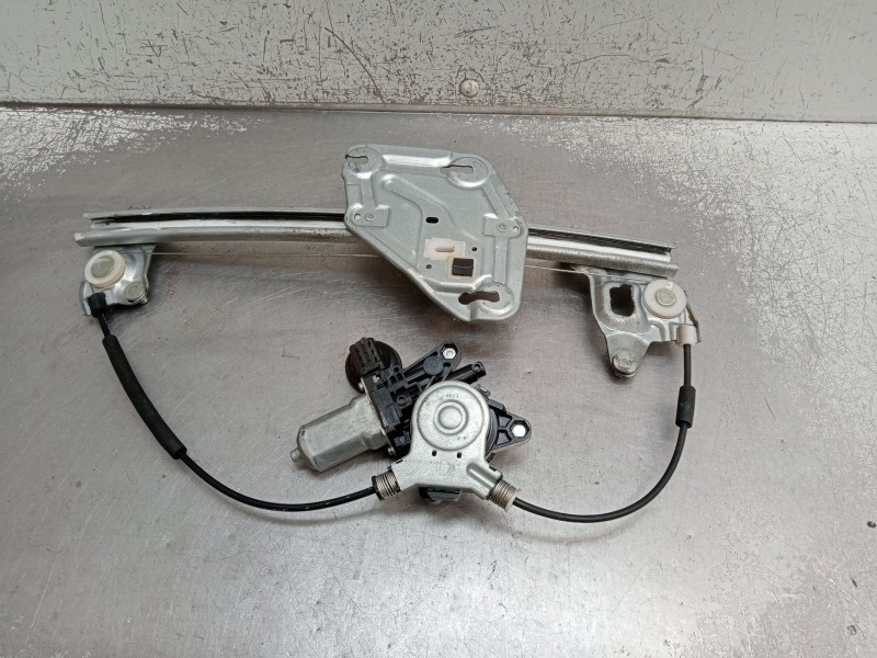 Recambio de elevalunas delantero izquierdo para mazda mx-5 (nc) 1.8 roadster coupe active+ (93kw) referencia OEM IAM NE515958X C