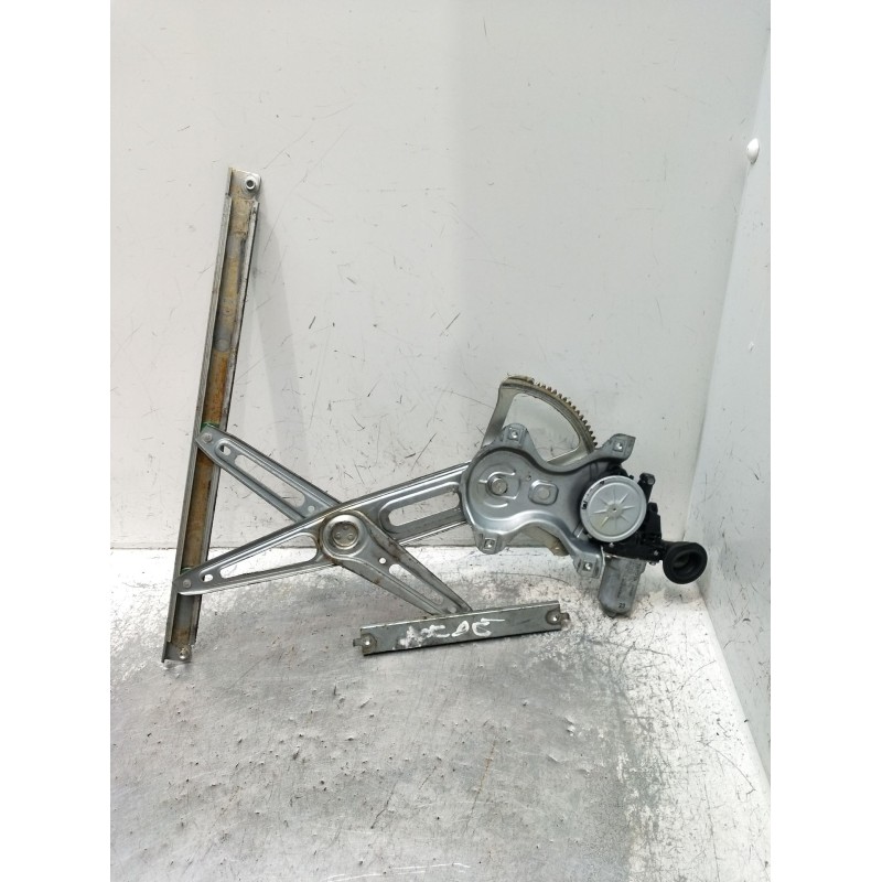 Recambio de elevalunas delantero derecho para toyota auris (_e15_) 1.4 d-4d (nde150_) referencia OEM IAM 857100D100 5P 2006