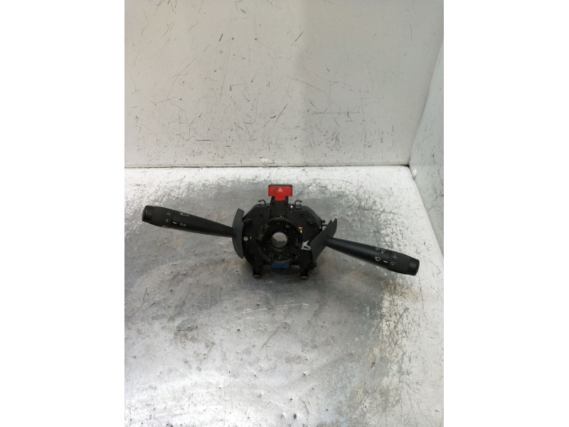 Recambio de mando luces para fiat punto (176_) 1.7 td referencia OEM IAM   1994