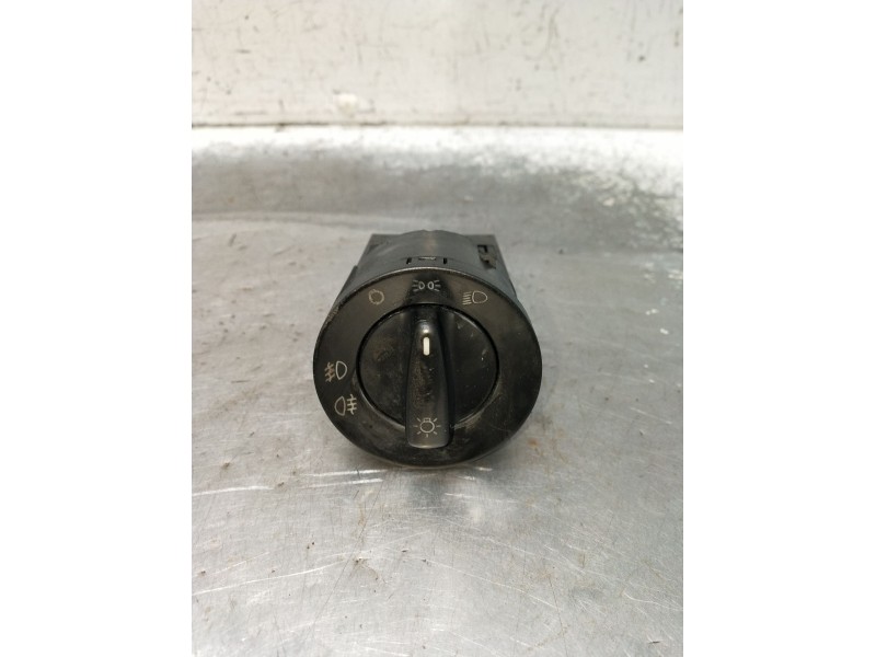 Recambio de mando luces para volkswagen passat b5.5 (3b3) 1.9 tdi referencia OEM IAM BK71C0941531A 04052031 2001