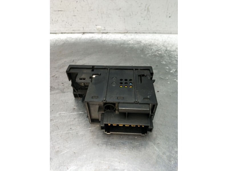 Recambio de mando luces para volkswagen vento (1h2) 1.9 d referencia OEM IAM 1H6941531A 61AK25453 1991