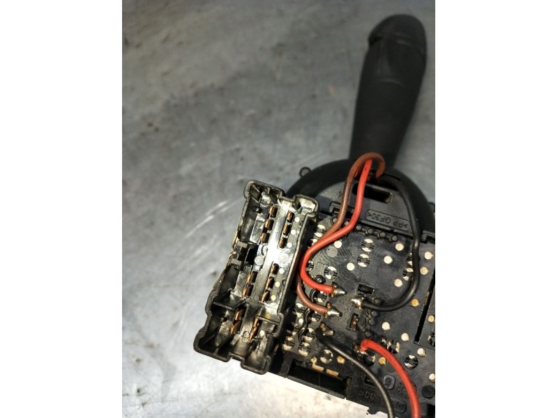 Recambio de mando luces para dacia sandero ii (b8_) 1.5 dci referencia OEM IAM 255671453R E11811220 2012