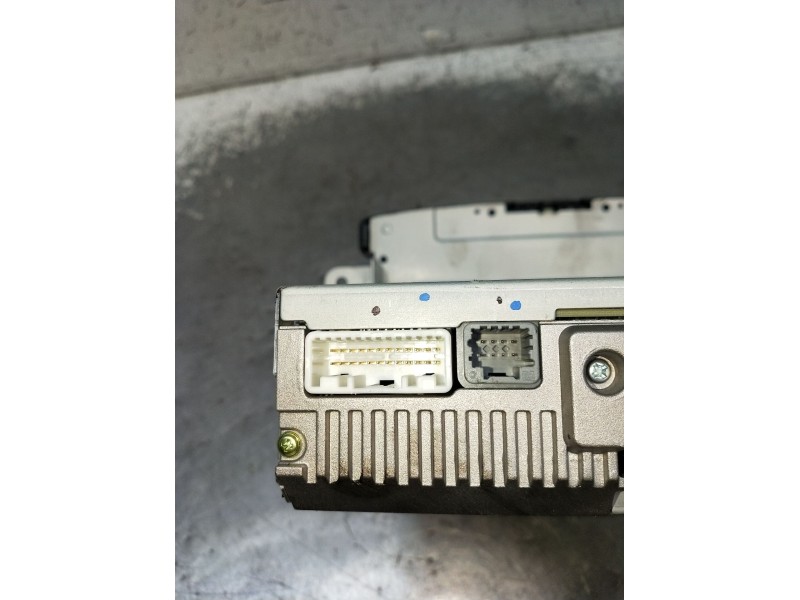 Recambio de pantalla multifuncion para dacia sandero ii (b8_) 1.5 dci referencia OEM IAM 281152646R 276660 2012