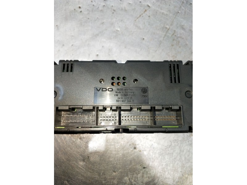 Recambio de mando calefaccion / aire acondicionado para volkswagen passat b5.5 (3b3) 1.9 tdi referencia OEM IAM 3B1907044H 24000