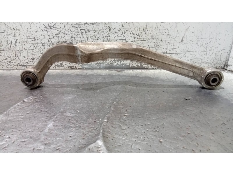 Recambio de brazo suspension inferior trasero derecho para nissan x-trail (t32) acenta referencia OEM IAM   