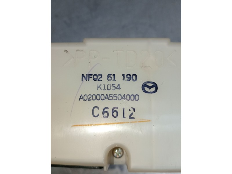 Recambio de mando calefaccion / aire acondicionado para mazda mx-5 (nc) 1.8 roadster coupe active+ (93kw) referencia OEM IAM NF0