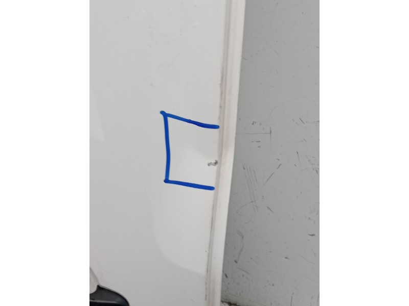 Recambio de puerta lateral corredera derecha para volkswagen caddy iv furgoneta/monovolumen (saa, sah) 2.0 tdi referencia OEM IA