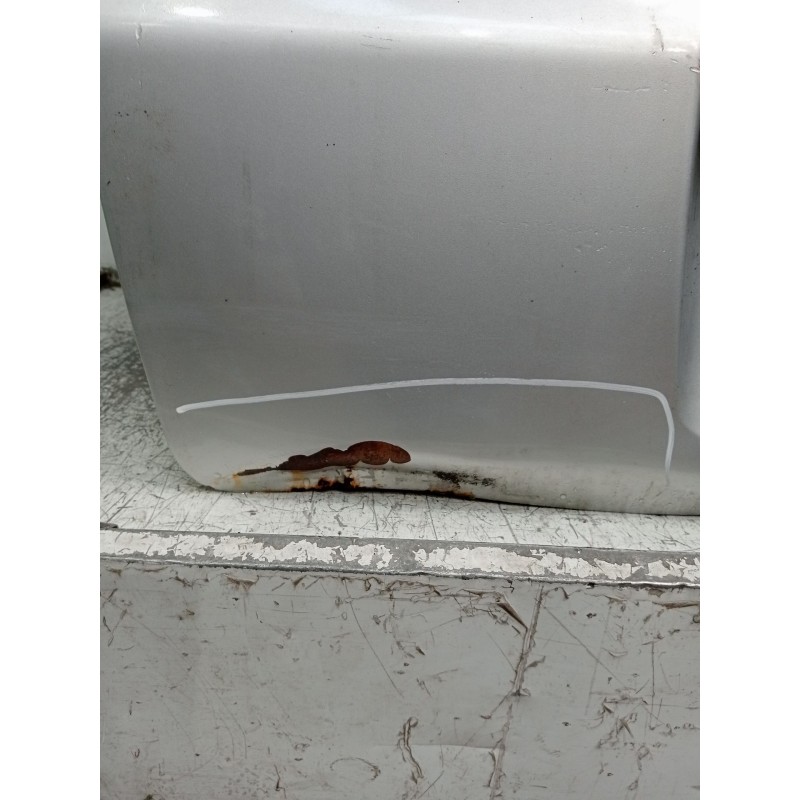 Recambio de porton trasero para mercedes-benz vito autobús (w638) 110 td 2.3 (638.174) referencia OEM IAM   5P