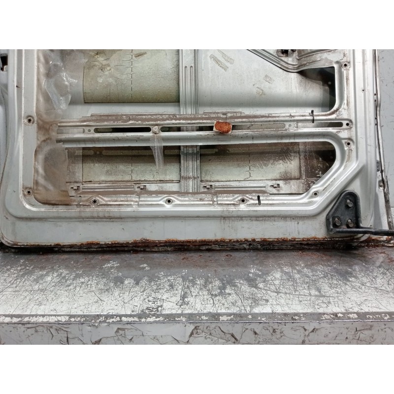 Recambio de puerta lateral corredera izquierda para mercedes-benz vito autobús (w638) 110 td 2.3 (638.174) referencia OEM IAM   