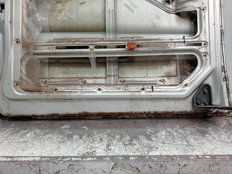 Recambio de puerta lateral corredera izquierda para mercedes-benz vito autobús (w638) 110 td 2.3 (638.174) referencia OEM IAM   